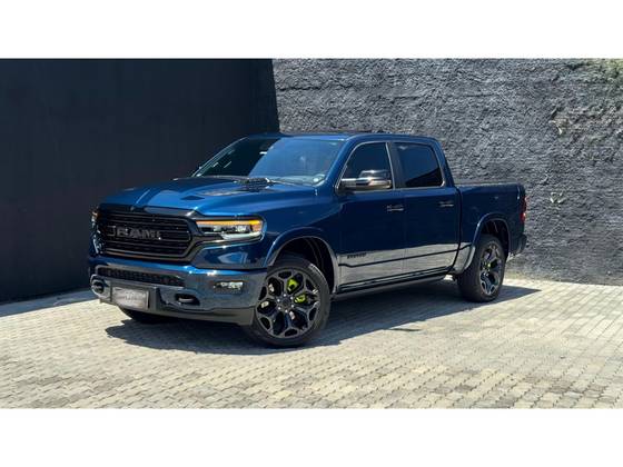 RAM 1500 5.7 V8 GASOLINA LIMITED NIGHT EDITION CD 4X4 AUTOMÁTICO